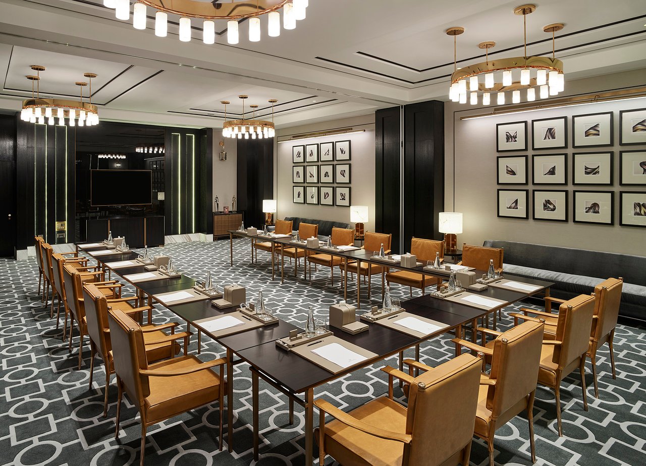 Berlin Meeting Room at Waldorf Astoria